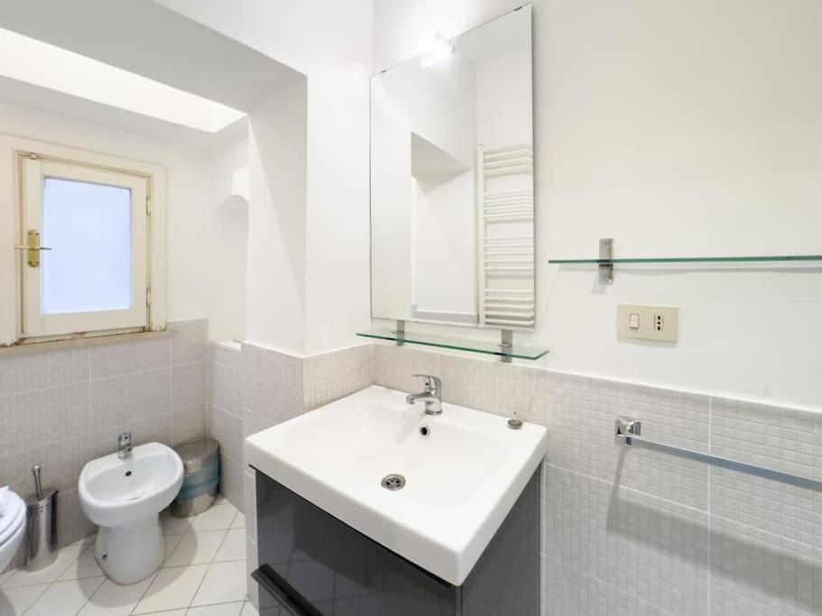 Apartment Maison Roseto Trevi Rome